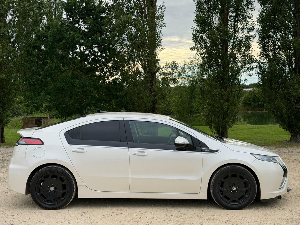 Vauxhall Ampera Ampera Positiv Cvt White #8