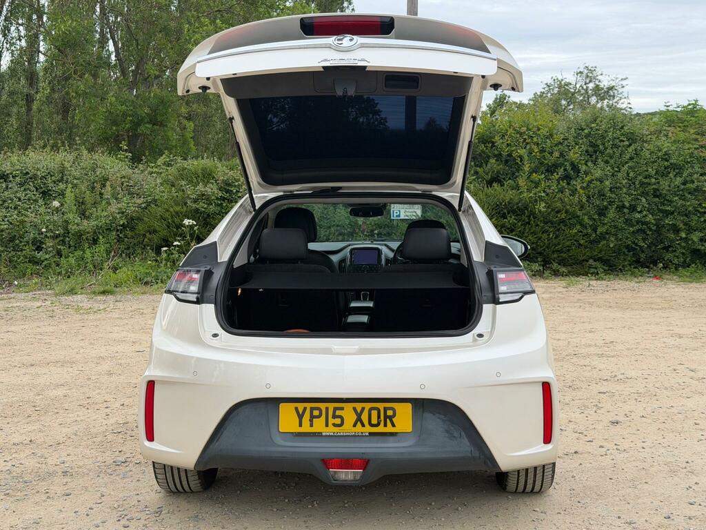 Vauxhall Ampera Ampera Positiv Cvt White #27