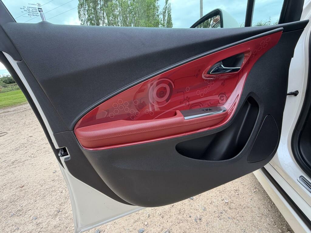 Vauxhall Ampera Ampera Positiv Cvt White #41