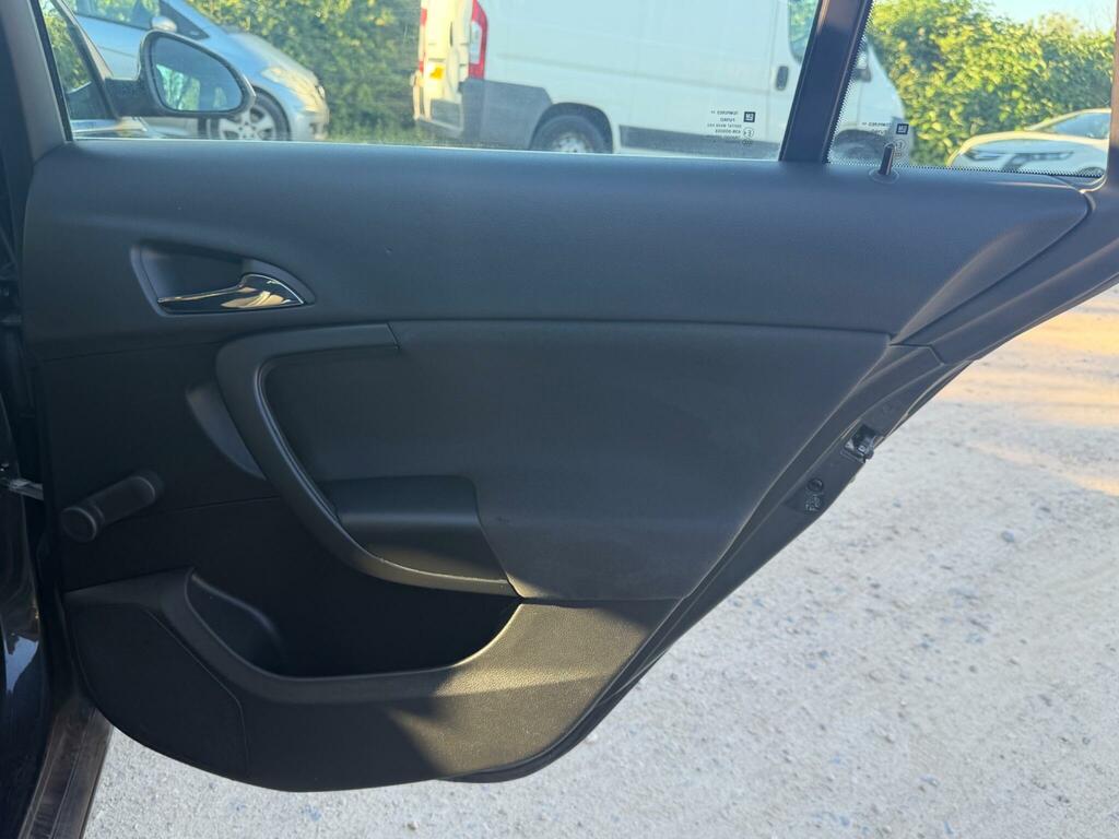 Vauxhall Insignia 2.0 Cdti Limited Silver #24