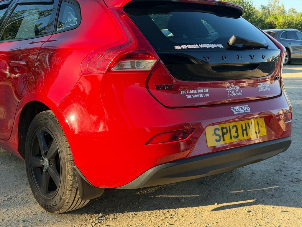 Volvo V40 1.6 D2 R-design 113 Bhp Blue #29