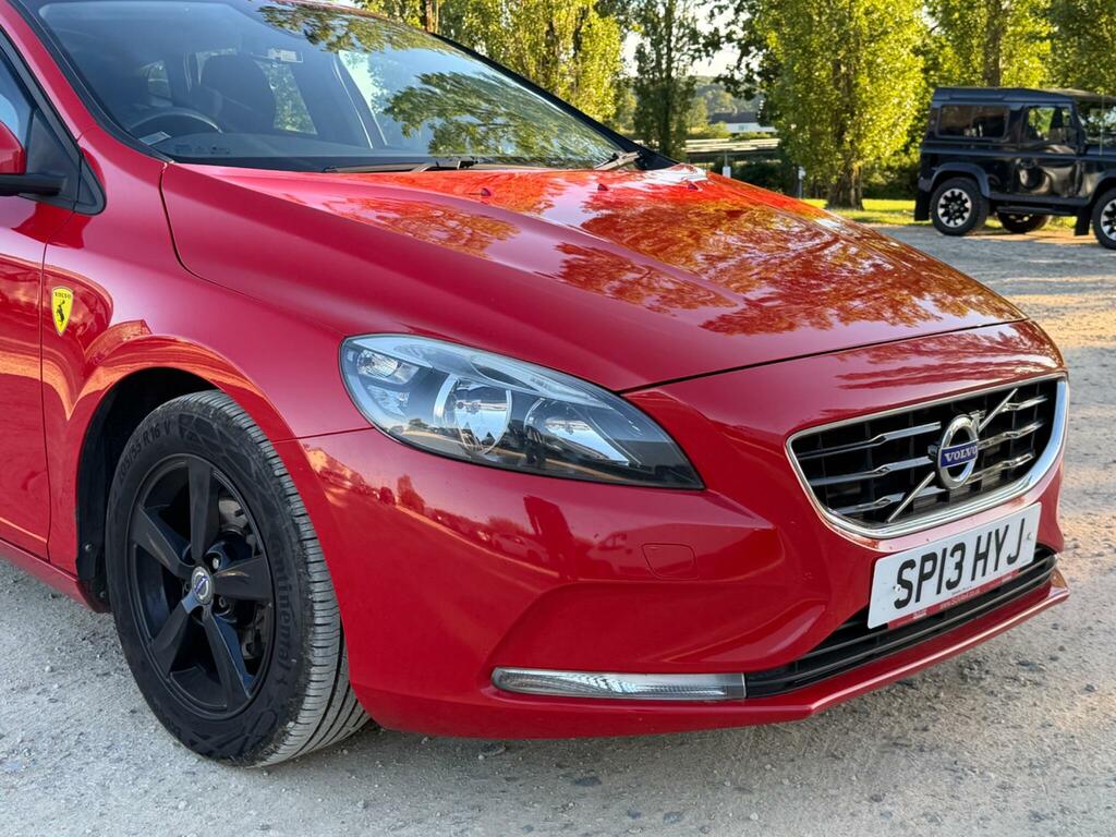 Volvo V40 1.6 D2 R-design 113 Bhp Blue #8