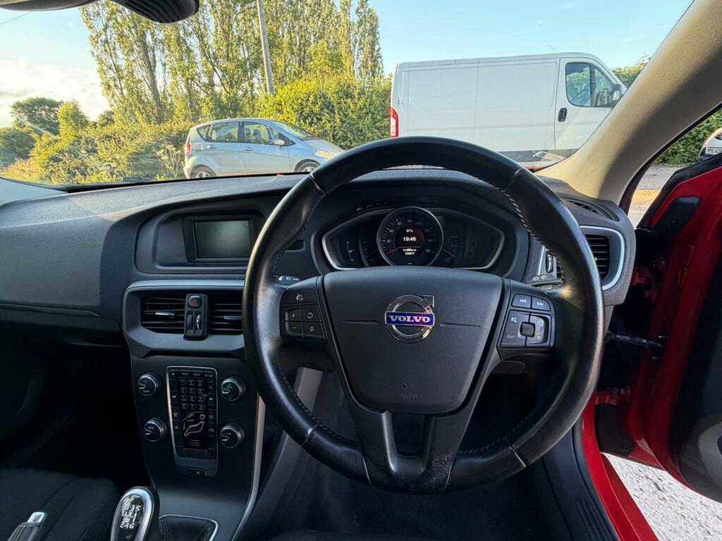 Volvo V40 1.6 D2 R-design 113 Bhp Blue #14