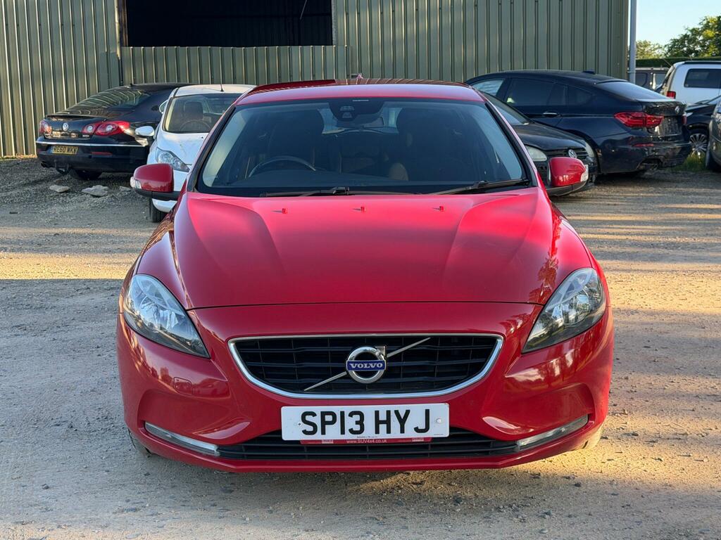 Volvo V40 Es Red #3