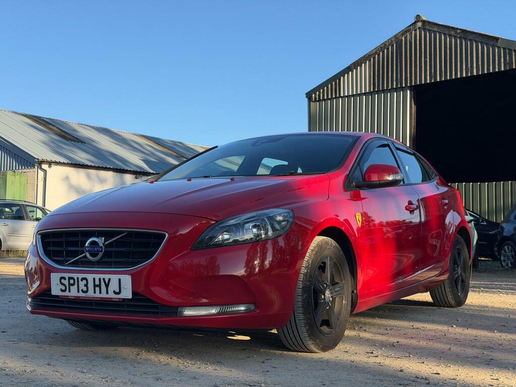 Volvo V40 1.6 D2 R-design 113 Bhp Blue #41