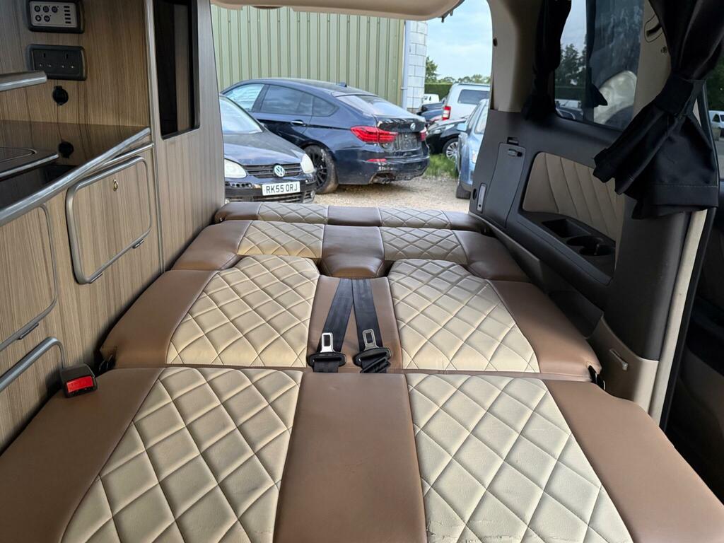 Toyota Alphard 2.5 Hybrid 4Wd Gf Package White #54