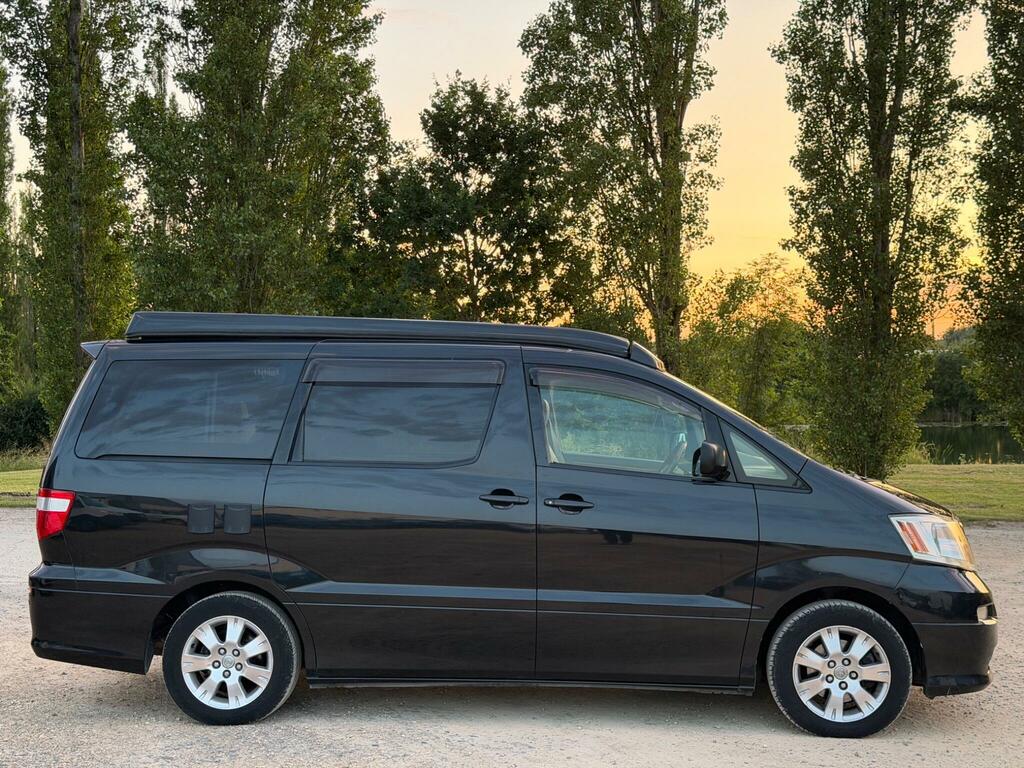 Toyota Alphard 2.5 Hybrid 4Wd Gf Package White #9