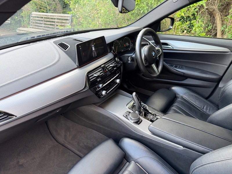 BMW 5 Series 520D Xdrive M Sport - 2018 Grey #31