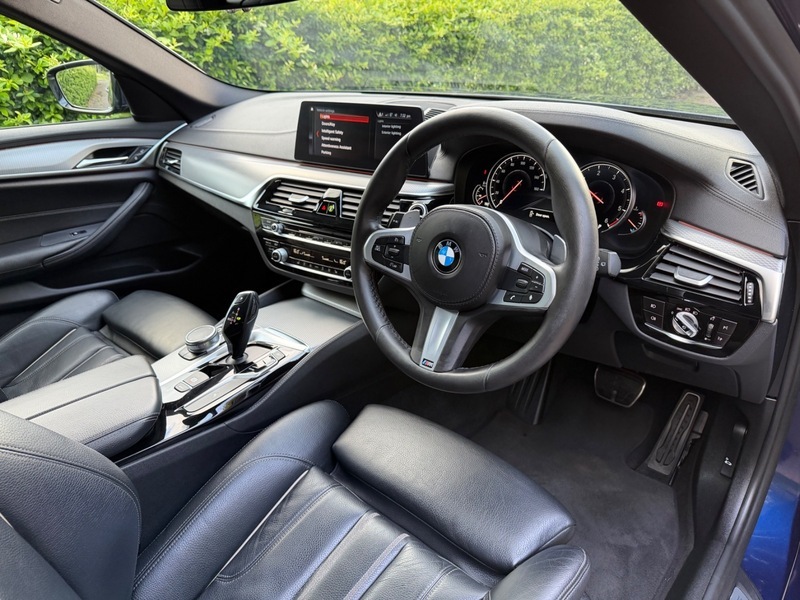 BMW 5 Series 520D Xdrive M Sport - 2018 Grey #8