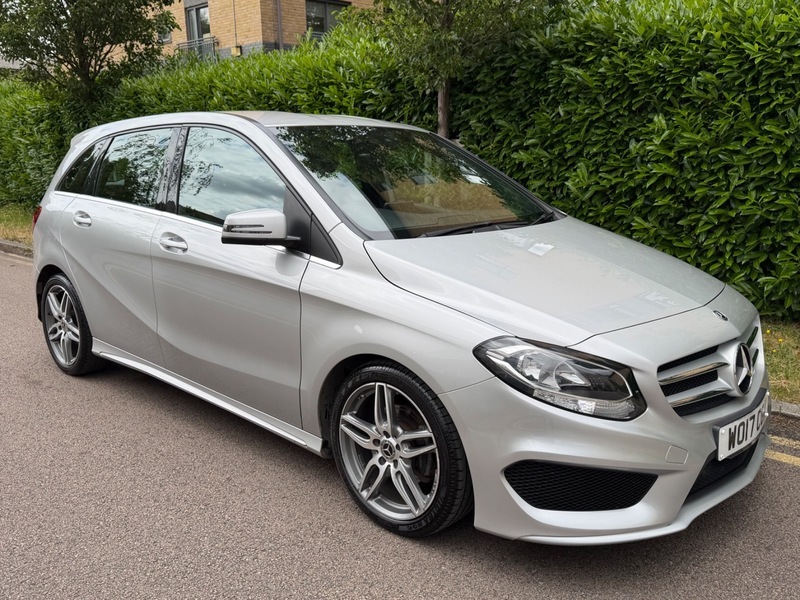 Mercedes-Benz B Class Amg Line Black #8