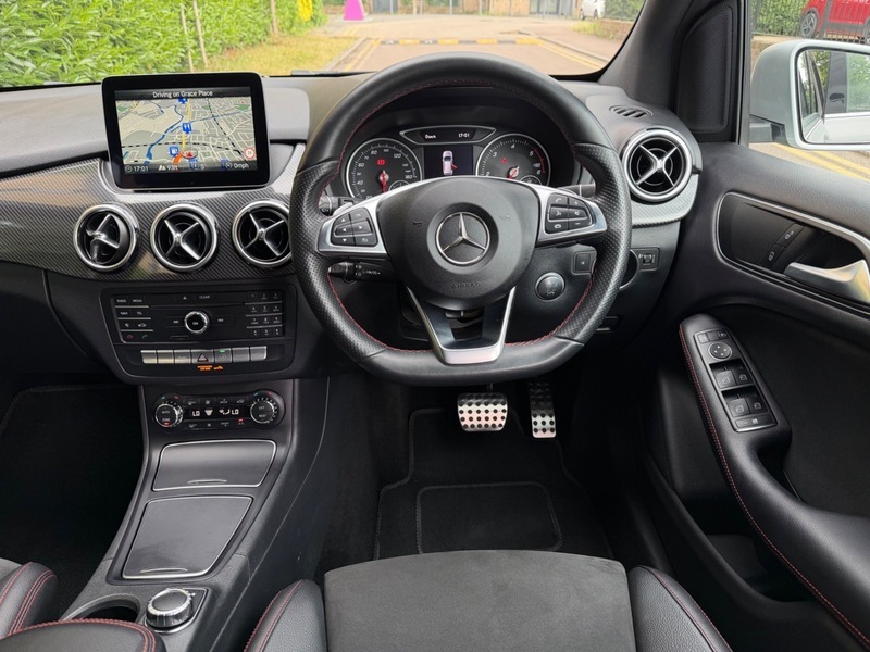 Mercedes-Benz B Class Amg Line Black #20
