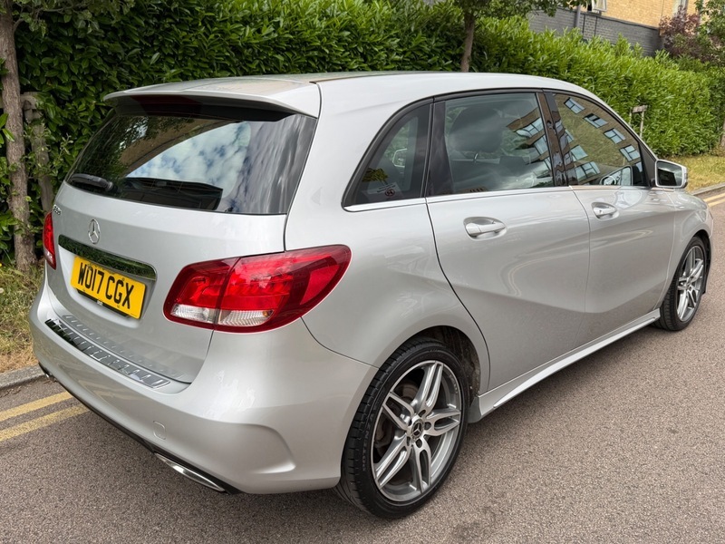 Mercedes-Benz B Class Amg Line Black #9