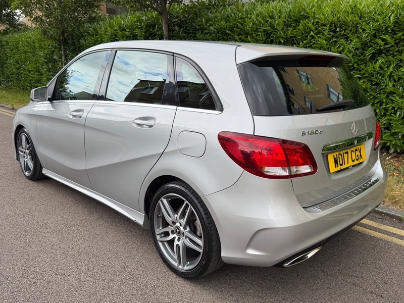 Mercedes-Benz B Class Amg Line Black #11