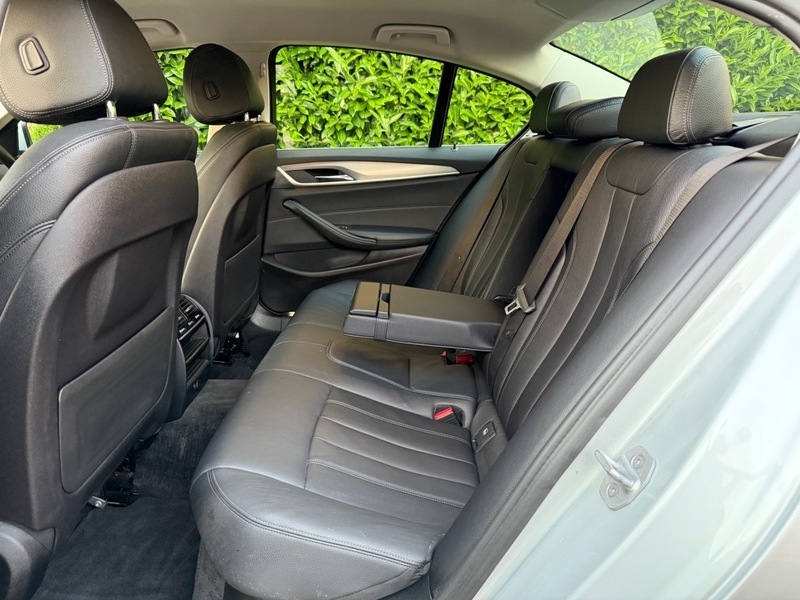 BMW 5 Series 520D Se  #32