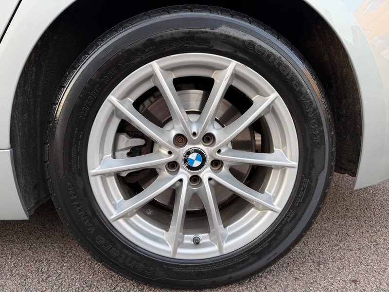 BMW 5 Series 520D Se  #24