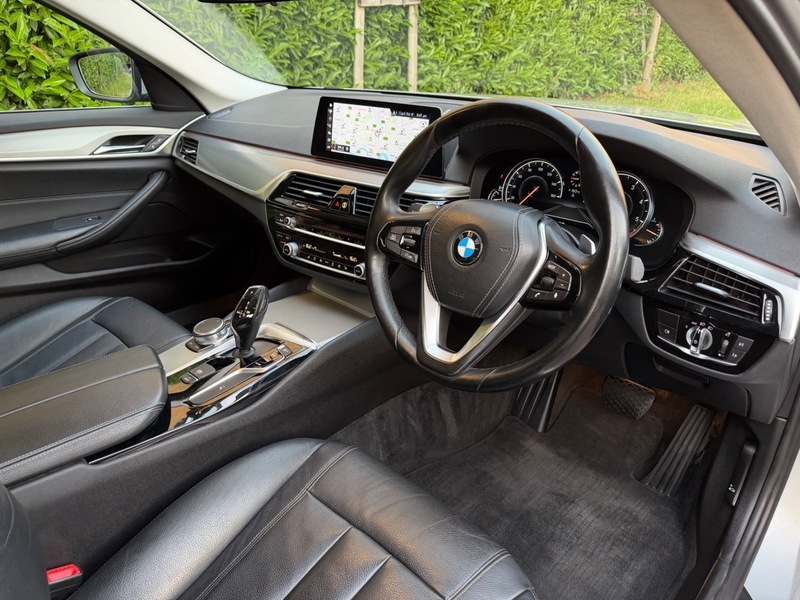 BMW 5 Series 520D Se  #10