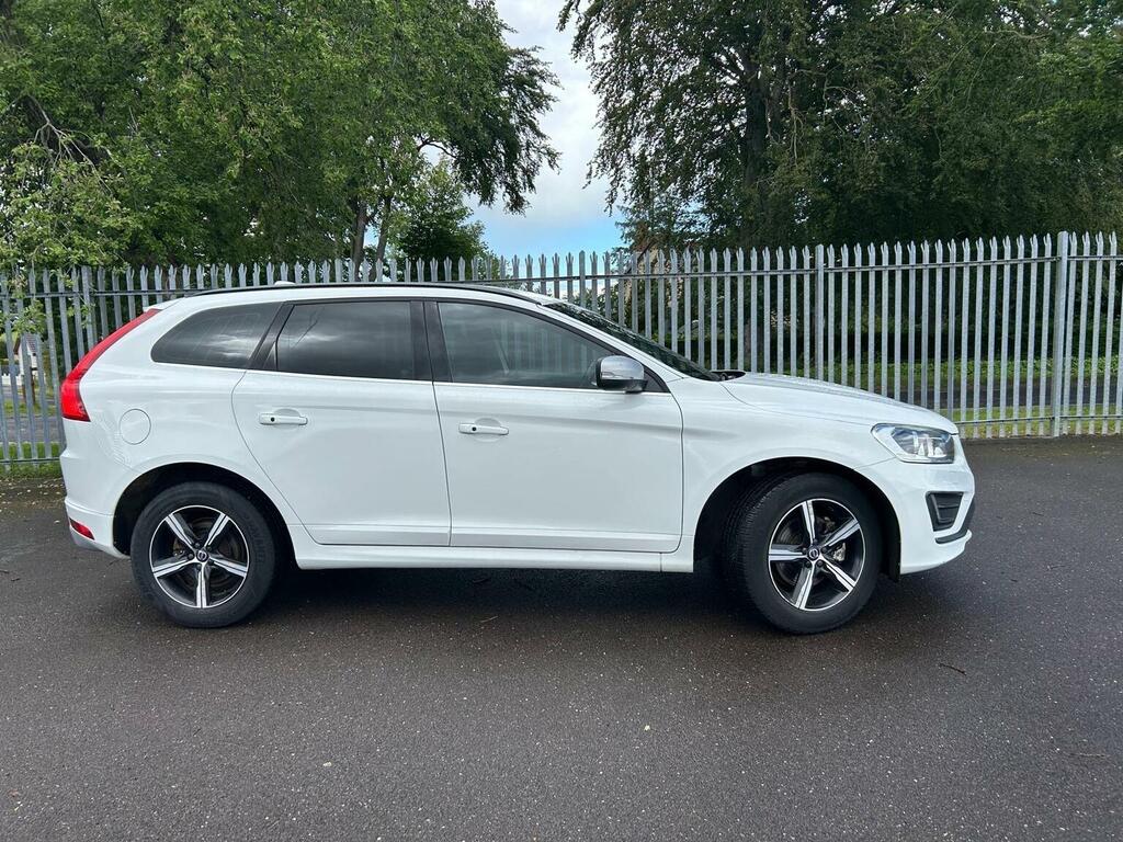 Volvo XC60 2.4 D5 R-design Nav Awd Euro 6 Ss White #4