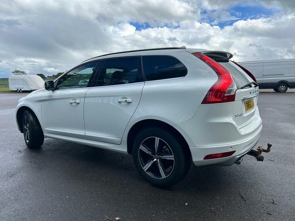 Volvo XC60 2.4 D5 R-design Nav Awd Euro 6 Ss White #5