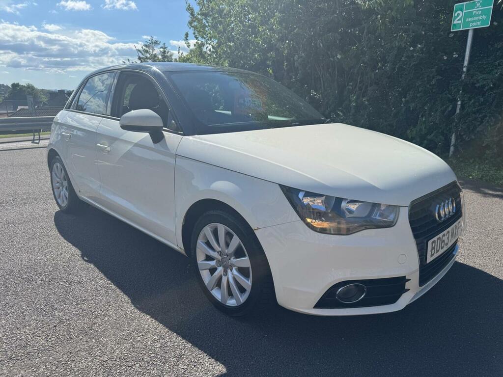 Audi A1 1.6 Tdi Sport Sportback Euro 5 Ss White #2