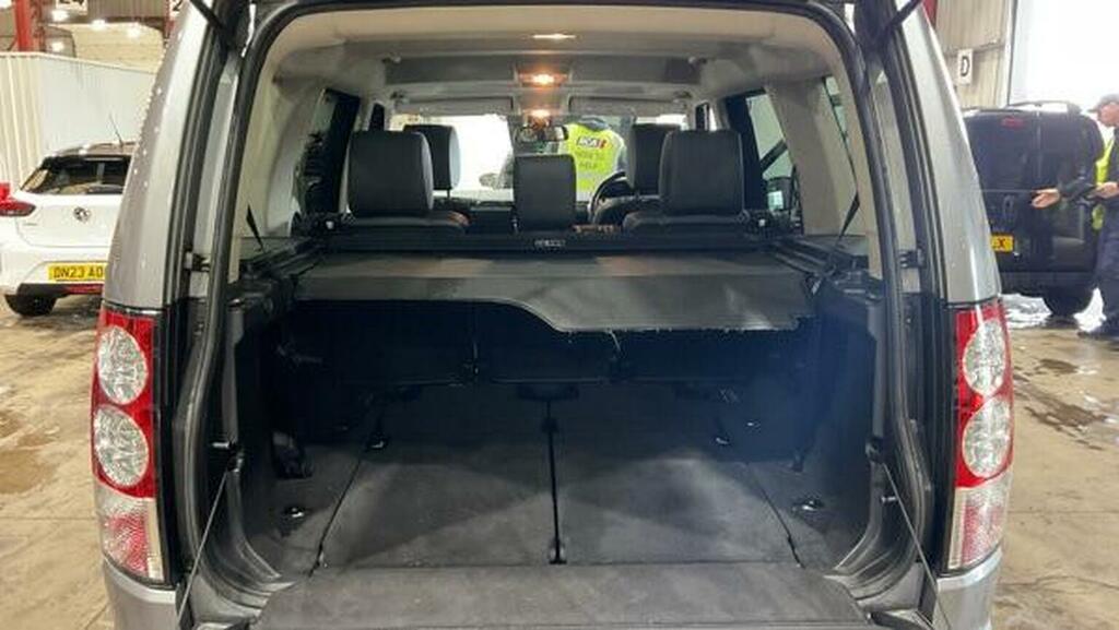 Land Rover Discovery 4 4 Grey #9