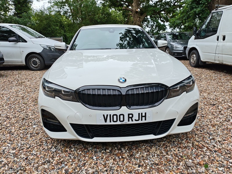 BMW 3 Series 330E M Sport V100RJH White #4