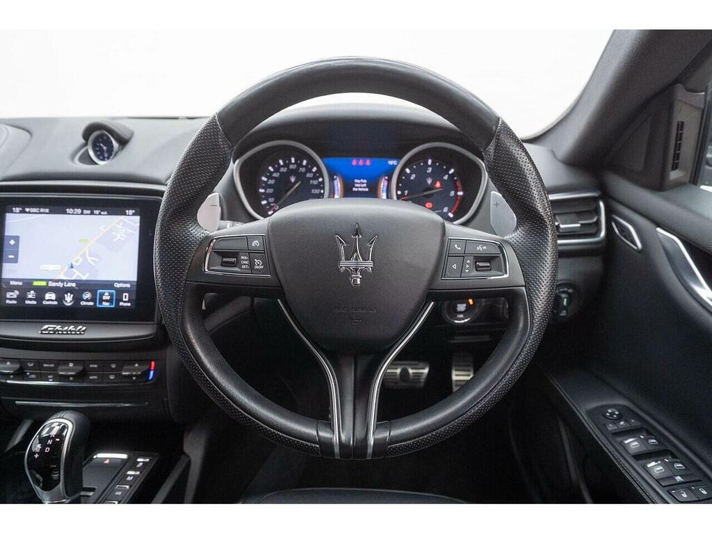 Maserati Ghibli 3.0 V6 White #19