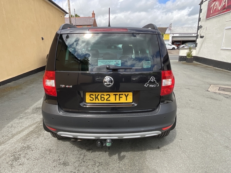 Skoda Yeti  Black #20