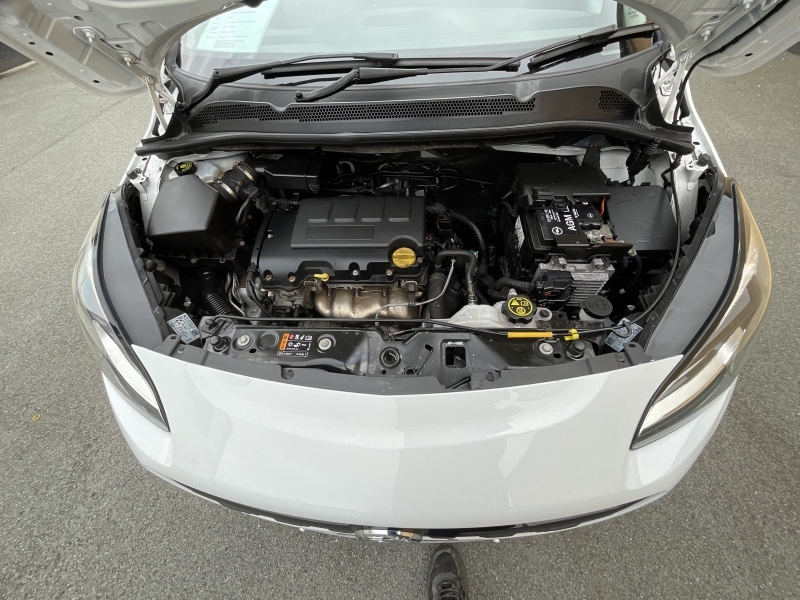 Vauxhall Corsa Griffin SA69XMT White #3