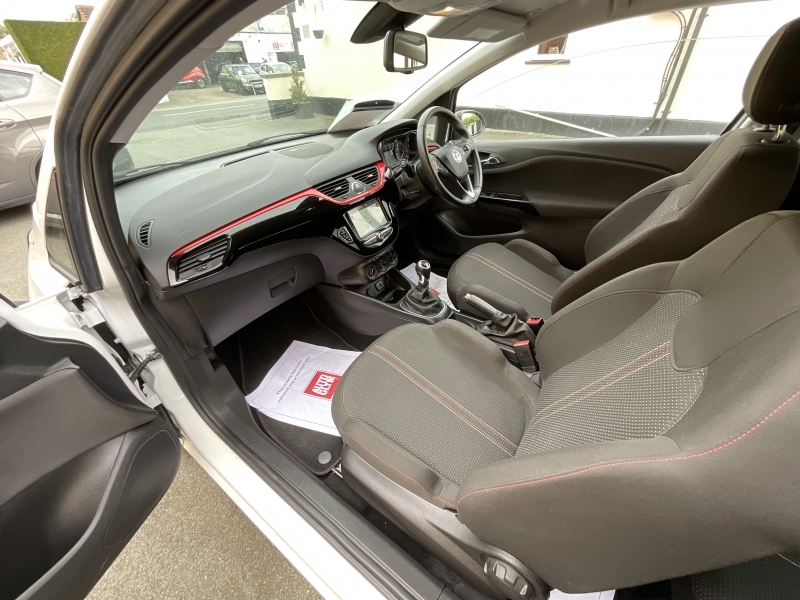 Vauxhall Corsa Griffin SA69XMT White #5
