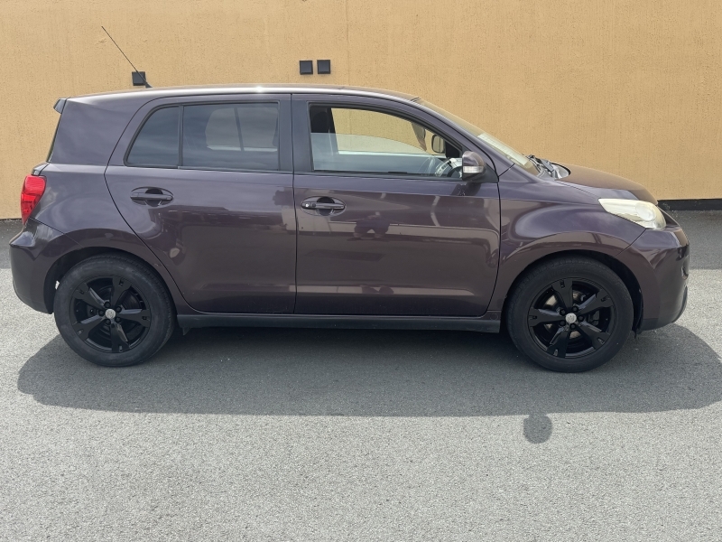 Toyota Urban Cruiser Hatchback Purple