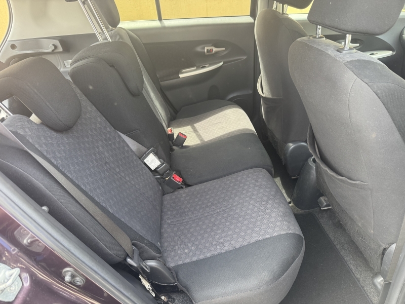 Toyota Urban Cruiser D-4d Silver #11