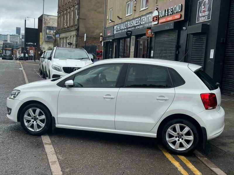 Volkswagen Polo 1.2 Match Euro 5 MW11XUY White #5