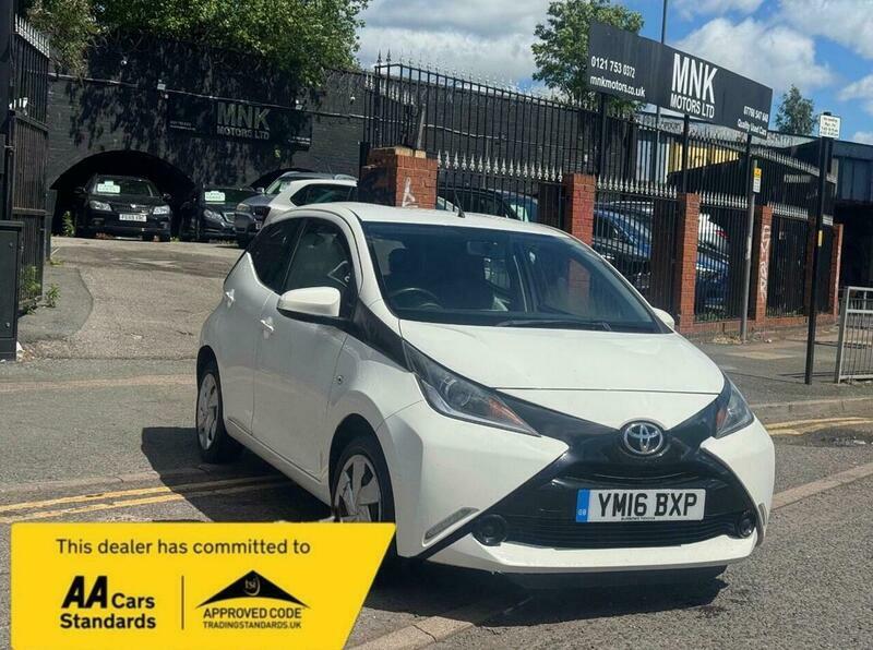 Toyota Aygo 1.0 Vvt-i X-play Euro White