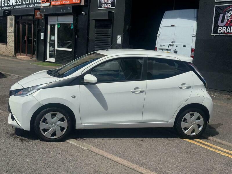 Toyota Aygo 1.0 Vvt-i X-play Euro White #5