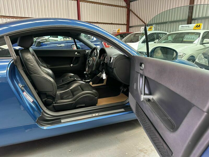 Audi TT 1.8T Quattro Blue #9