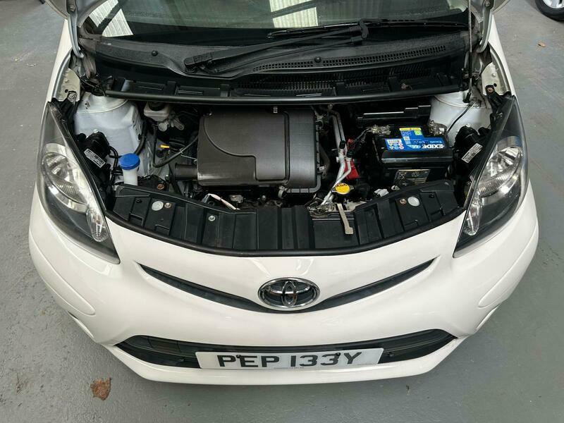 Toyota Aygo 1.0 Vvt-i Ice Multimode Eu White #21