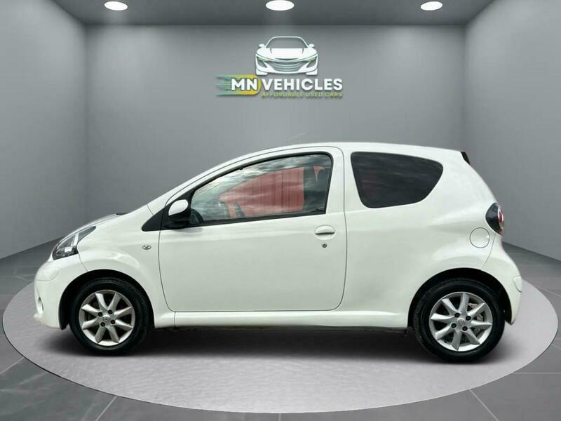 Toyota Aygo Vvt-i Fire Ac White #5
