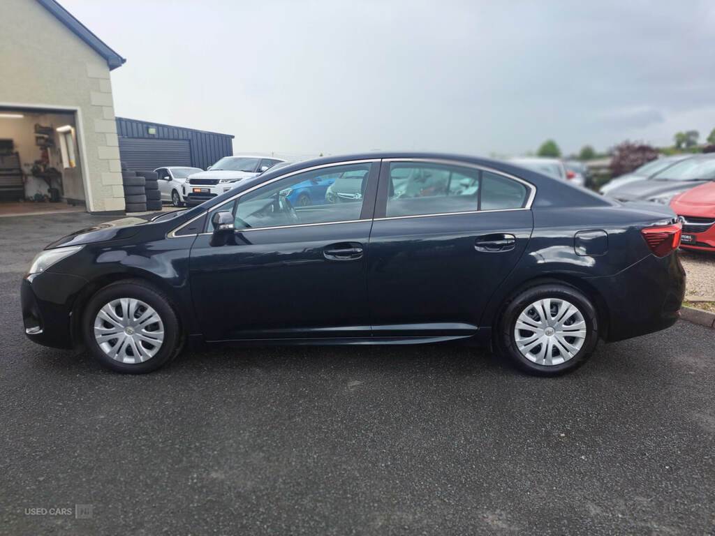 Toyota Avensis 1.6D Active Grey #3