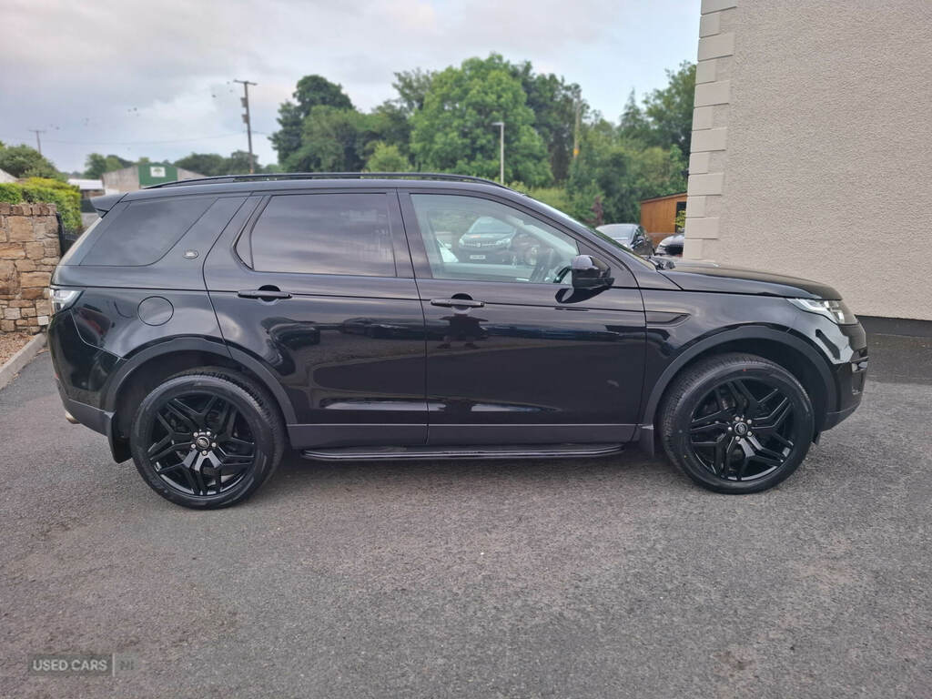 Land Rover Discovery Sport 2.0 Td4 180 Se Tech Black #6