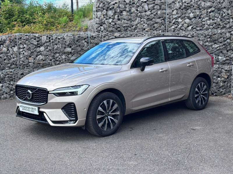 Volvo XC60 2.0 B4d Plus Dark Awd Geartronic - 2023 73 WD73LCG Gold #4