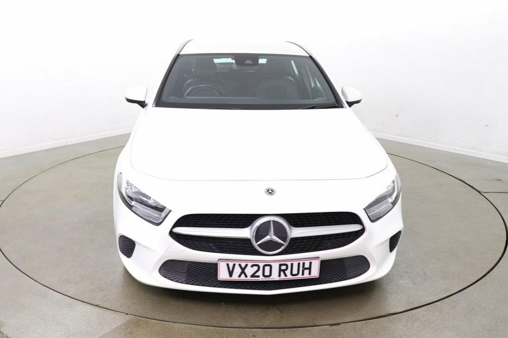 Mercedes-Benz A Class 1.3L Se VX20RUH White #2