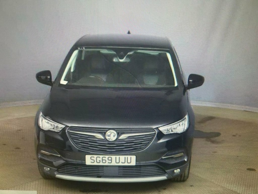 Vauxhall Grandland X 1.5L Sport Nav Black #2