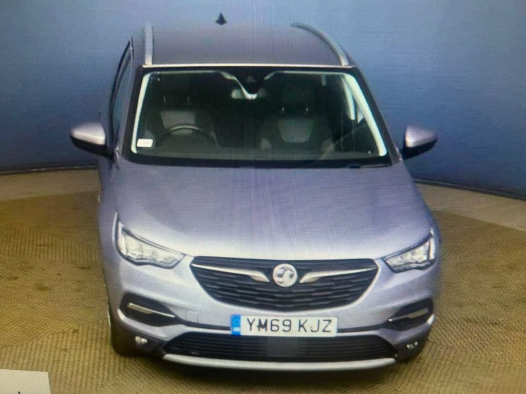 Vauxhall Grandland X 1.5L Business Edition Nav Grey #4