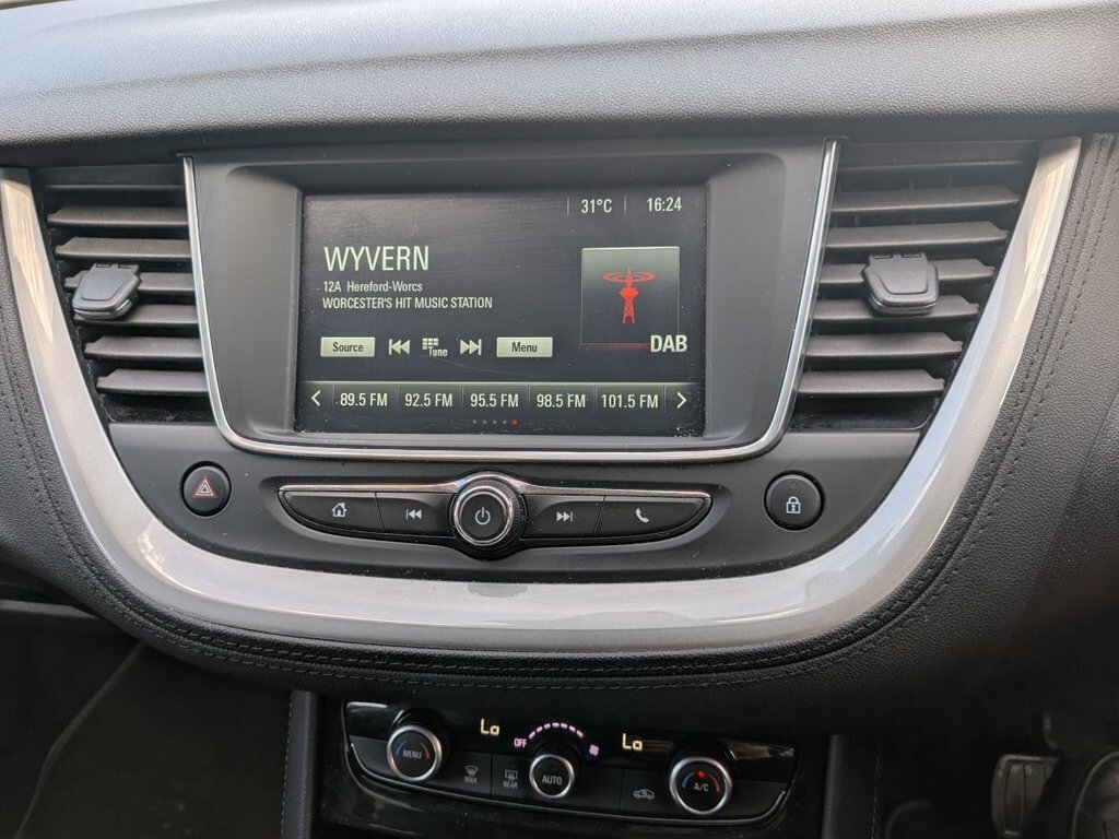 Vauxhall Grandland X 1.5L Se Black #4