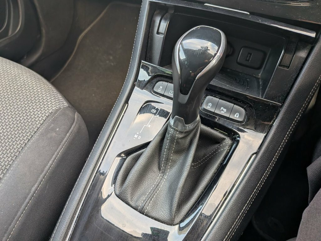 Vauxhall Grandland X 1.5L Se Black #3