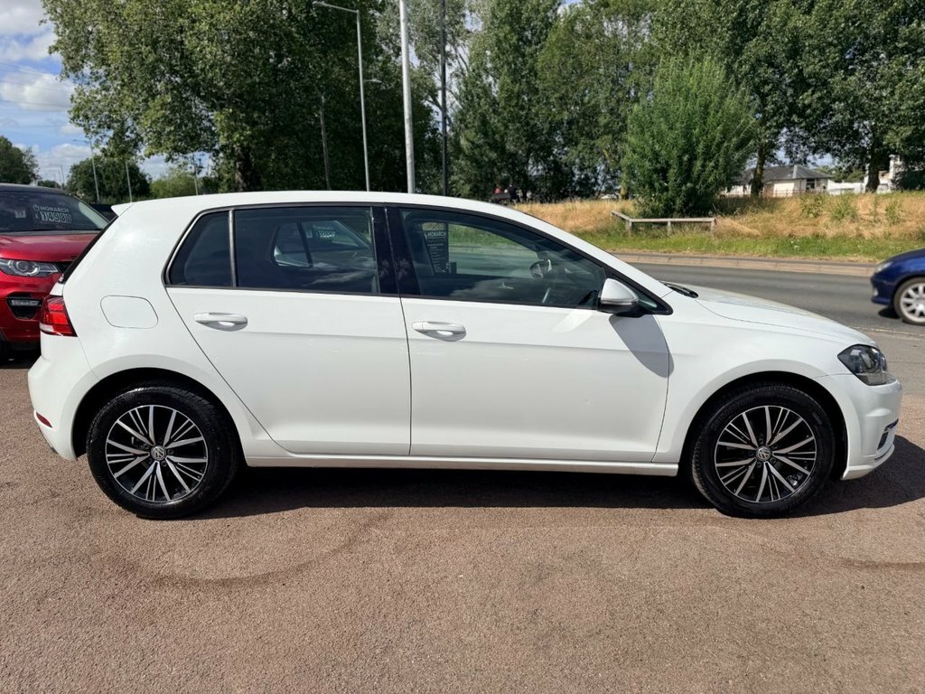 Volkswagen Golf 1L Se Nav White #4