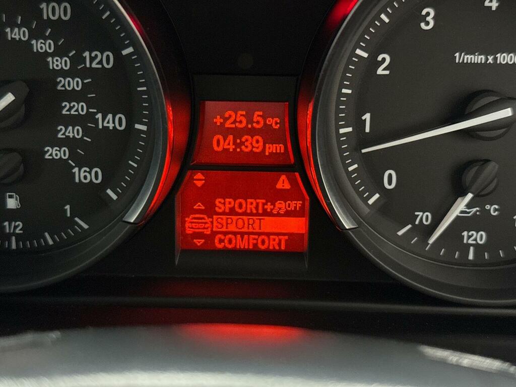 BMW Z4 18I 2.0 154 Bhp Convertible Red #47