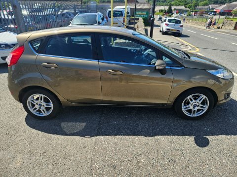 Ford Fiesta Zetec FD62AEK Brown #3