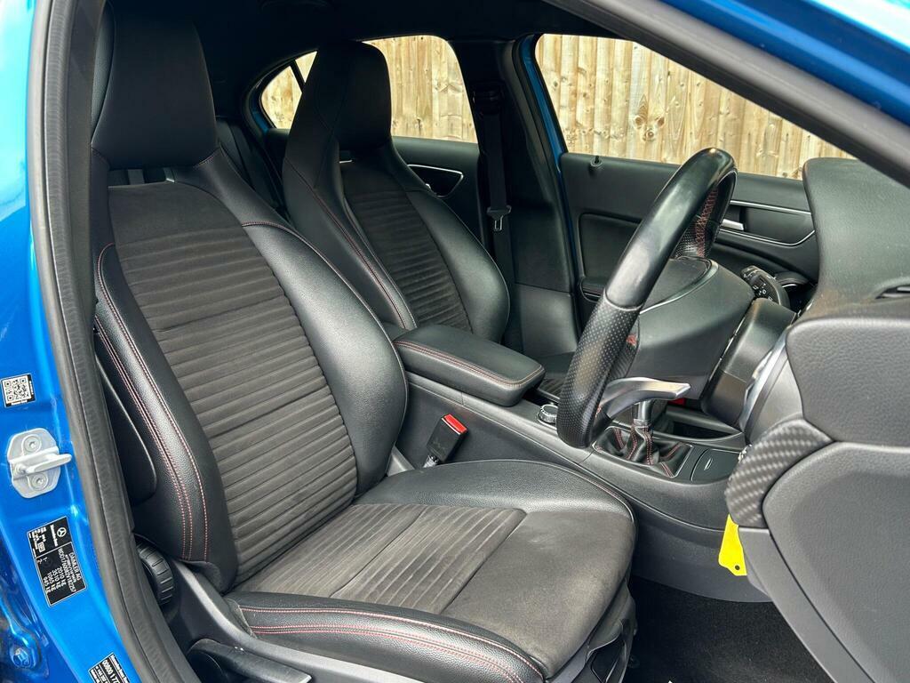 Mercedes-Benz A Class 2.1 A200d Amg Line Euro 6 S S Blue #3