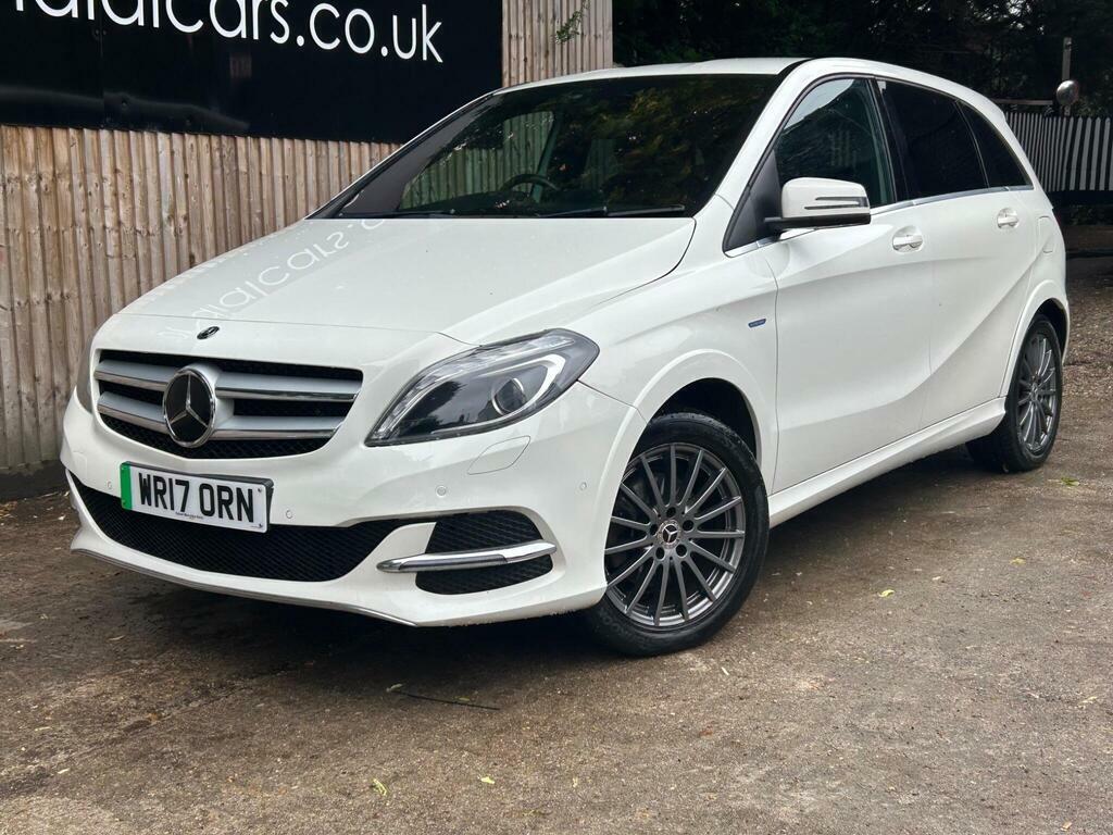 Mercedes-Benz B Class B250e Sport Premium White #5